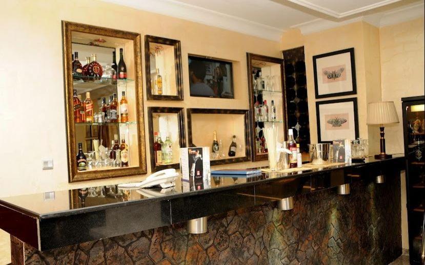 Ofas Chelsea Hotel Abuja Ngoại thất bức ảnh